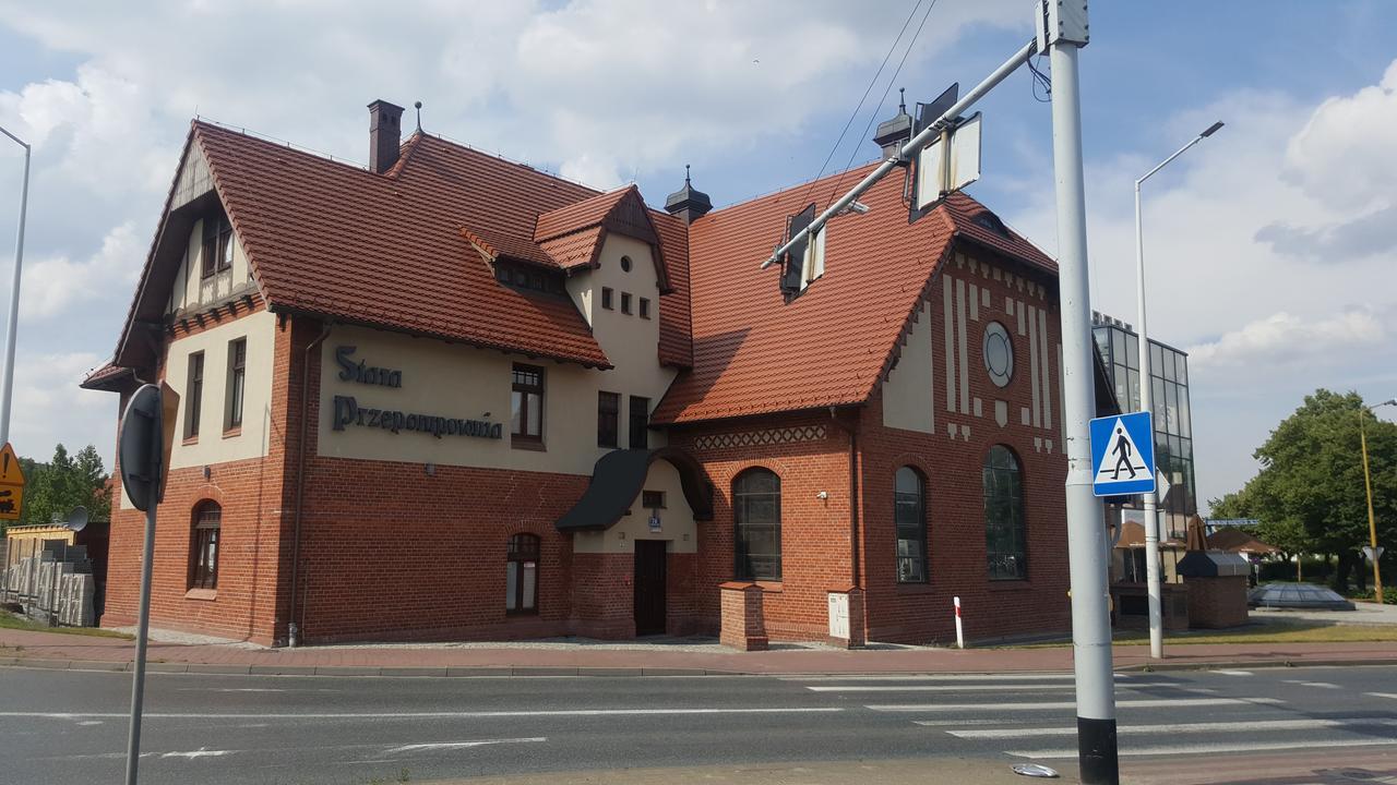Willa Stara Przepompownia Ostrow Wielkopolski Exterior photo